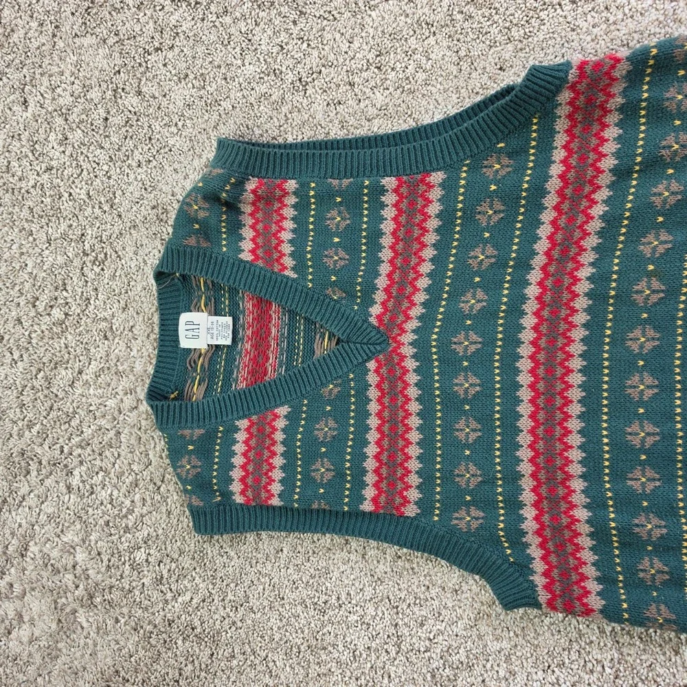 VINTAGE Gap Fair Isle Sweater Vest Kids Boys XXL 13-14 Green Red Preppy V-Neck